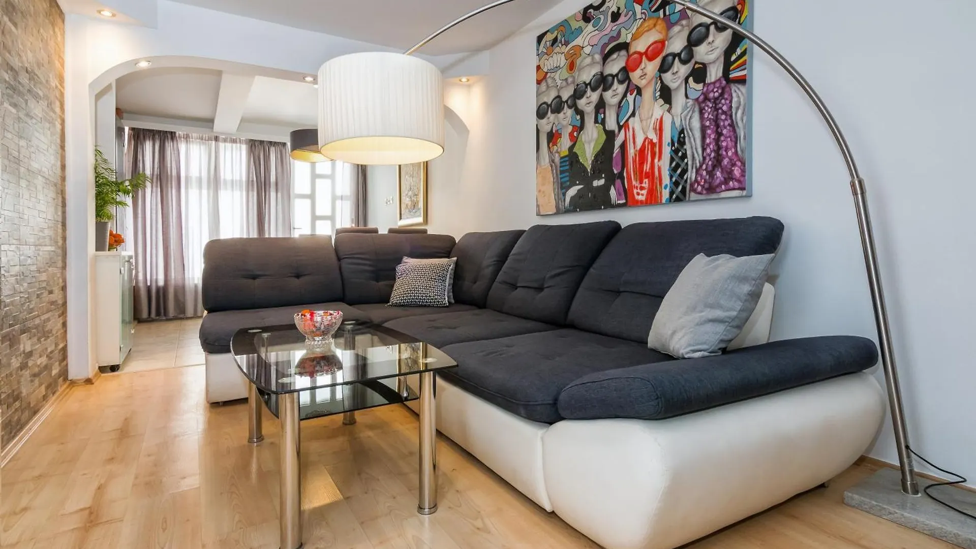 Relaxing 2Bd Apartment, Ground Floor - Walk To Old Town Split Croatia